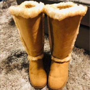 Comfy like uggs, Justfab brand